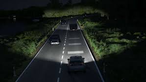 ‫بهترین نور برای رانندگی در شب
